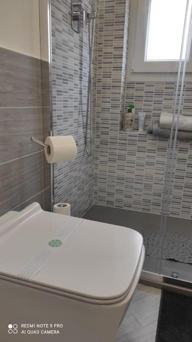 Dream- Appartamento Ristrutturato A Genova Екстериор снимка